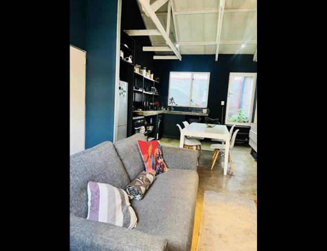 1 BEDROOM APARTMENT FOR SALE IN MABONENG